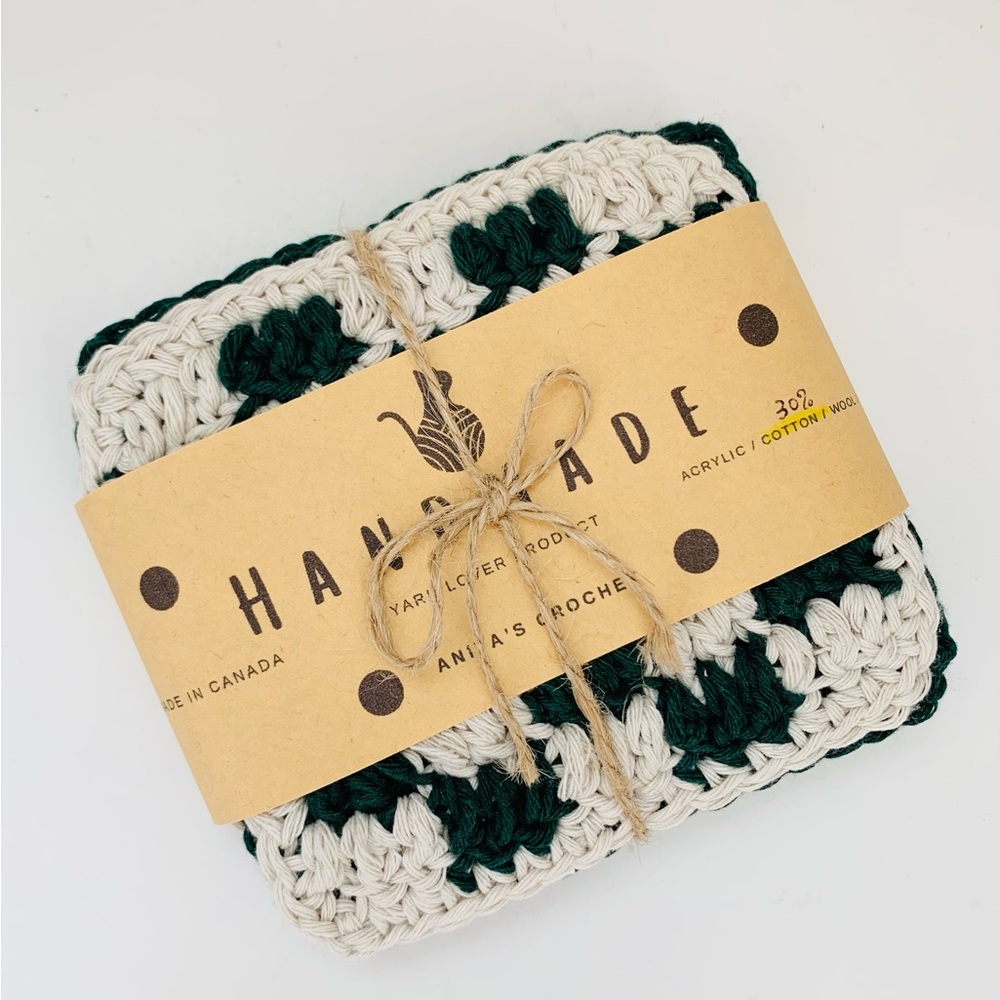 💚4 Handmade Crochet Coasters - Cream & Dark Green Set of 4